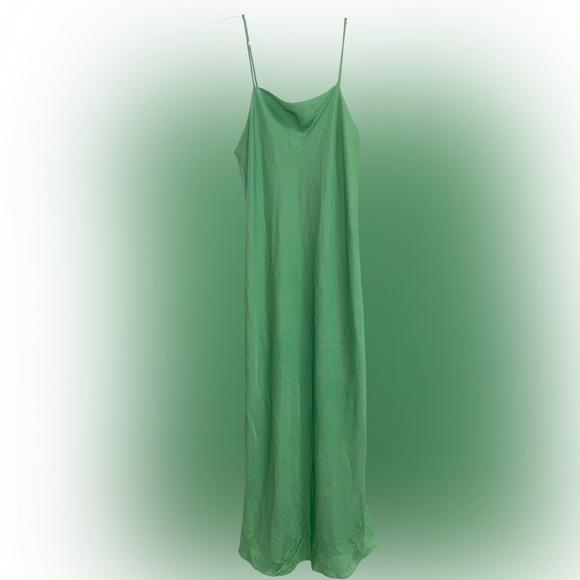 Banana Republic Slip Midi Dress - Picture 6 of 8